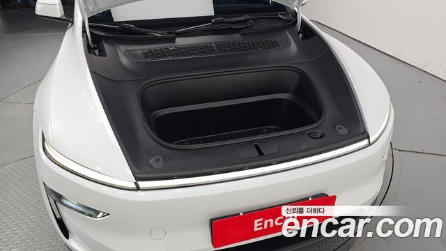 Tesla Model Y 2025 — photo 6