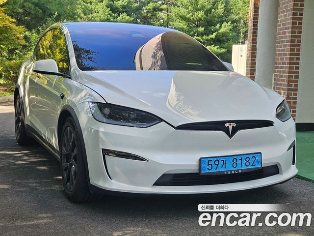 Tesla Model X 2023 — photo 2