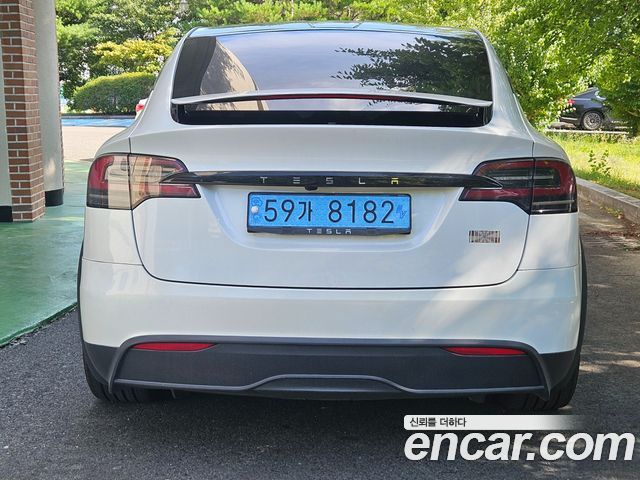Tesla Model X 2023 — photo 4