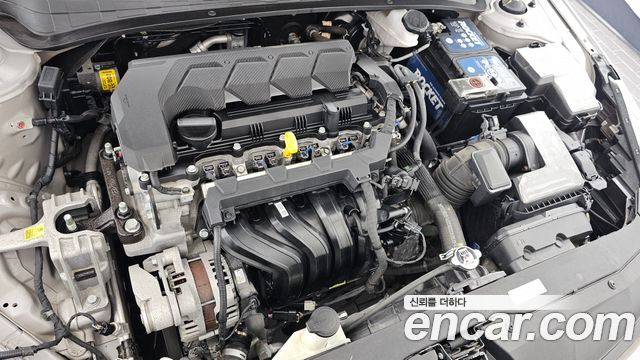 Hyundai AVANTE 2021 — photo 6