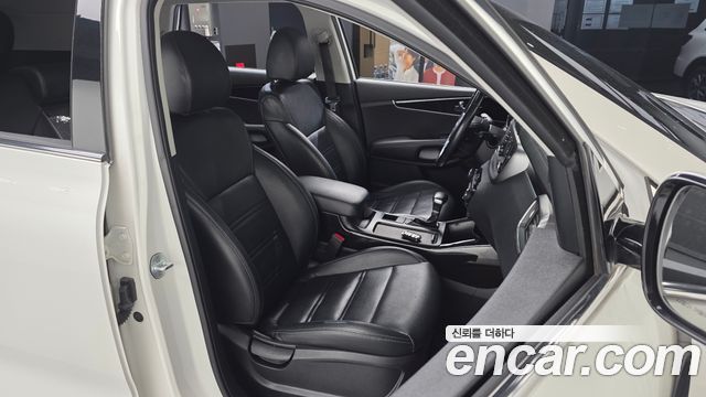 Kia Sorento 2018 — photo 16