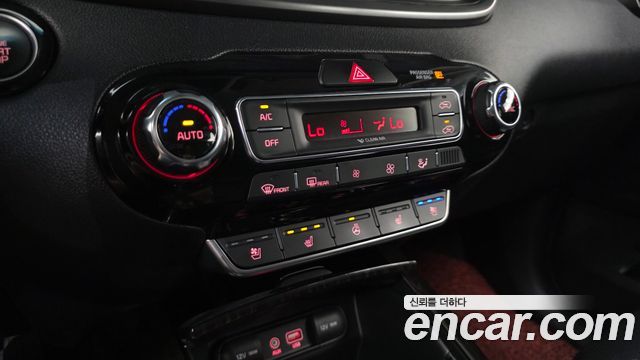 Kia Sorento 2018 — photo 27