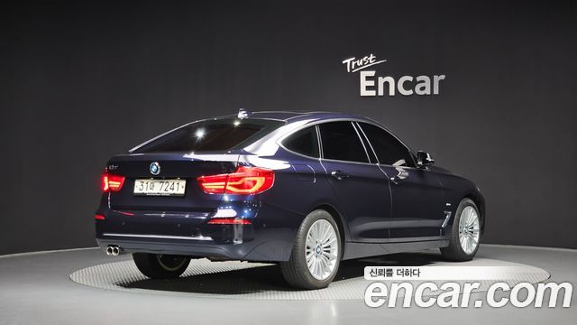 BMW Gran Turismo 2018 — photo 2