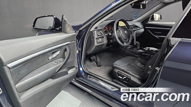 BMW Gran Turismo 2018 — photo 13