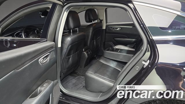 Renault Korea SM6 2019 — photo 17