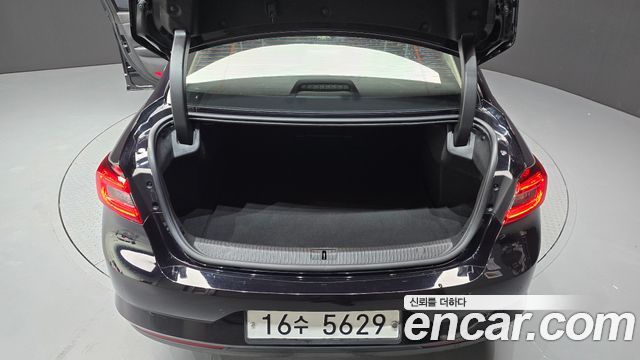 Renault Korea SM6 2019 — photo 22