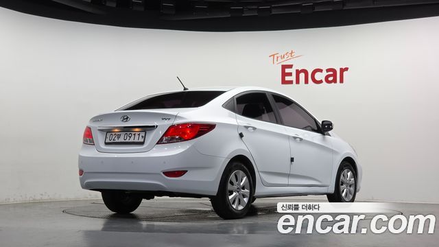Hyundai Accent 2016 — photo 2