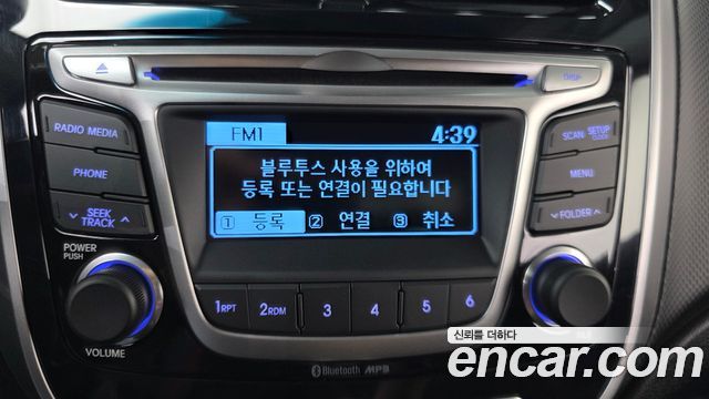 Hyundai Accent 2016 — photo 21