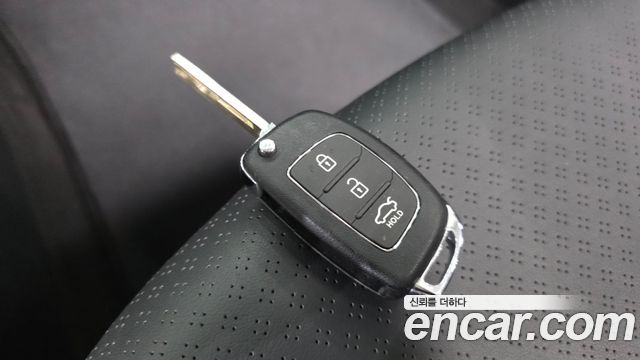 Hyundai Accent 2016 — photo 24