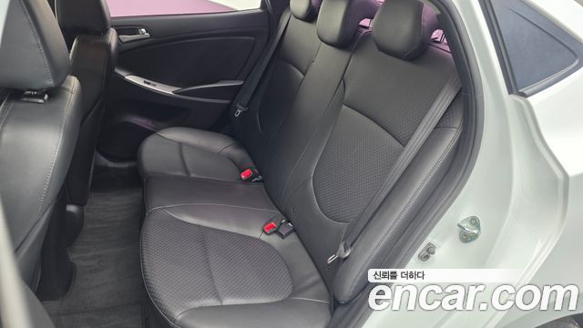 Hyundai Accent 2016 — photo 16