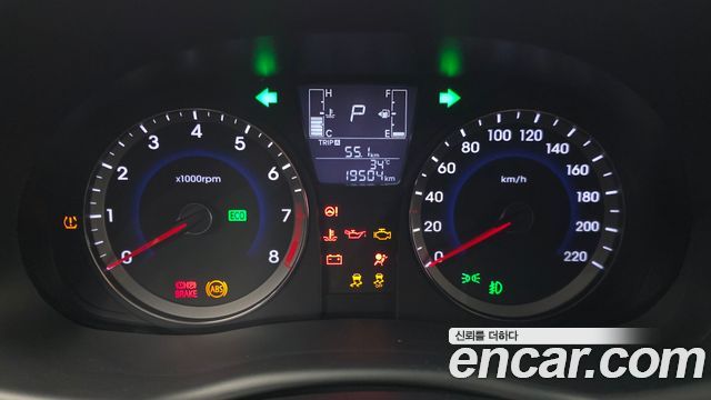 Hyundai Accent 2016 — photo 28