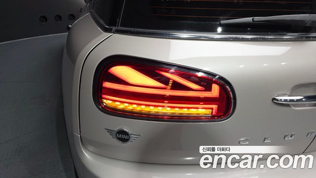 Mini Clubman 2024 — photo 9