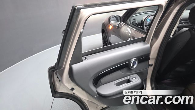 Mini Clubman 2024 — photo 15