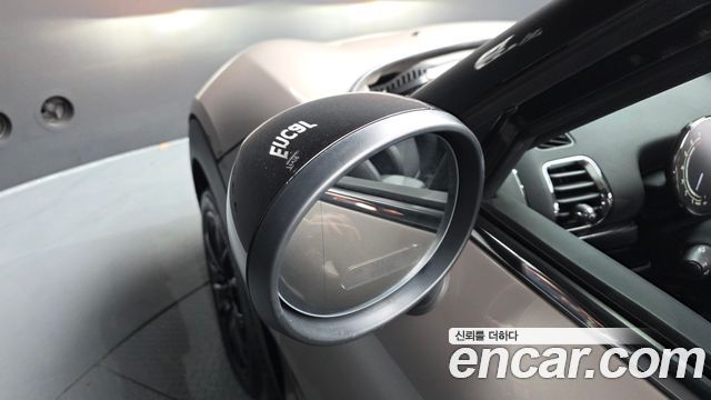 Mini Clubman 2024 — photo 27