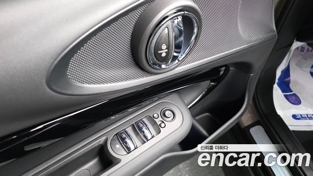 Mini Clubman 2024 — photo 29