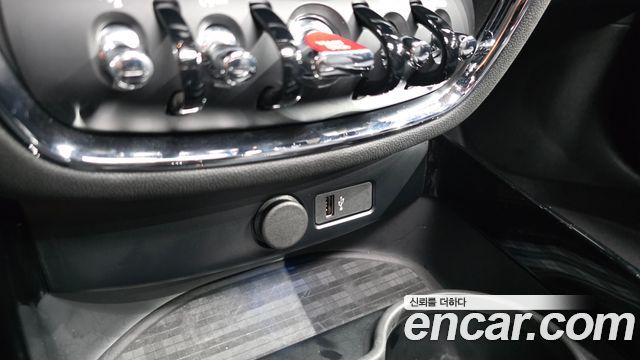Mini Clubman 2024 — photo 35
