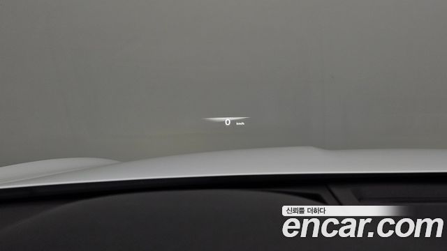 Genesis GV70 2021 — photo 17