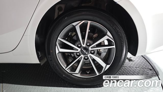 Kia K3 2024 — photo 7