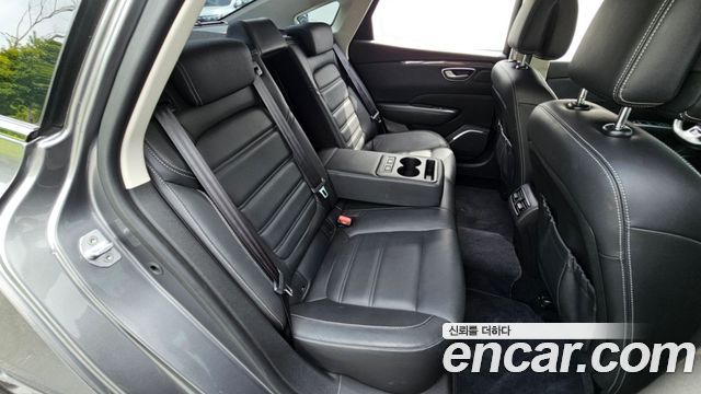 Renault Korea SM6 2019 — photo 17