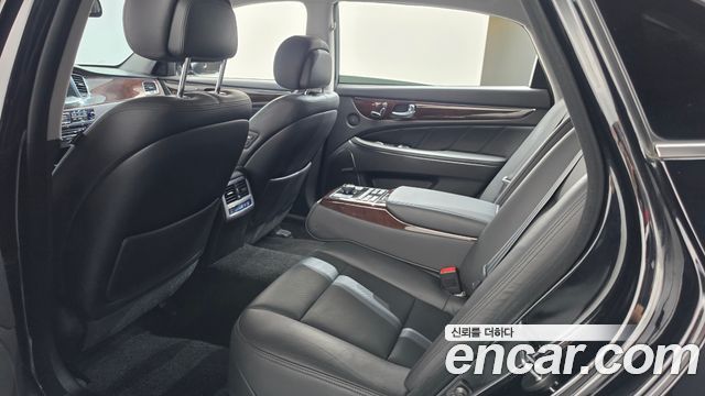 Hyundai Equus 2015 — photo 24