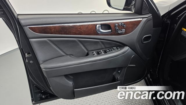 Hyundai Equus 2015 — photo 14