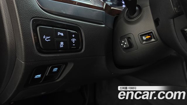 Hyundai Equus 2015 — photo 27