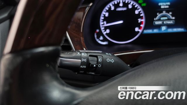 Hyundai Equus 2015 — photo 29