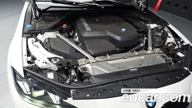 BMW 4-Series 2026 — photo 6