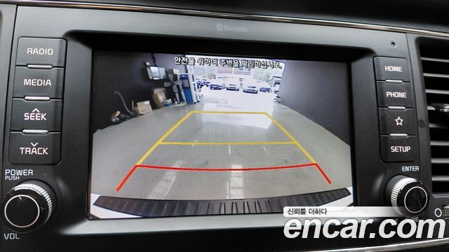 Kia Canival 2020 — photo 21