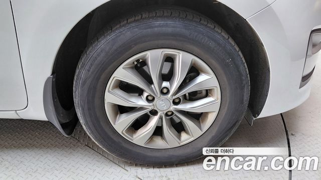 Kia Canival 2020 — photo 7