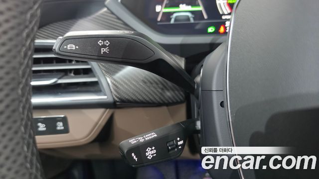 Audi e-tron GT 2023 — photo 29