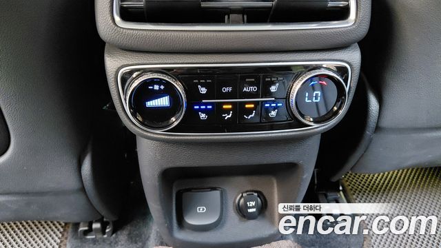 Genesis GV80 2021 — photo 23