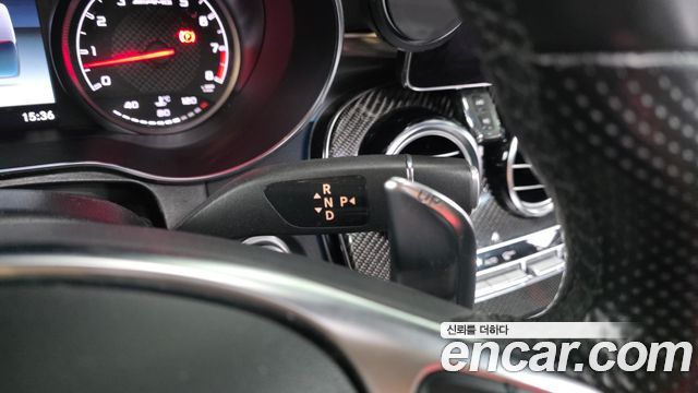 Mercedes-Benz GLC-Class 2018 — photo 12