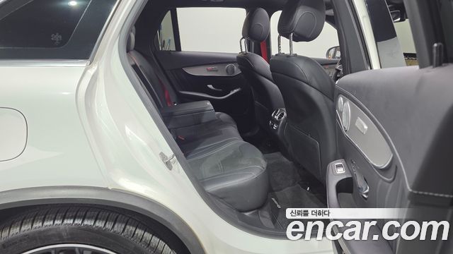 Mercedes-Benz GLC-Class 2018 — photo 17