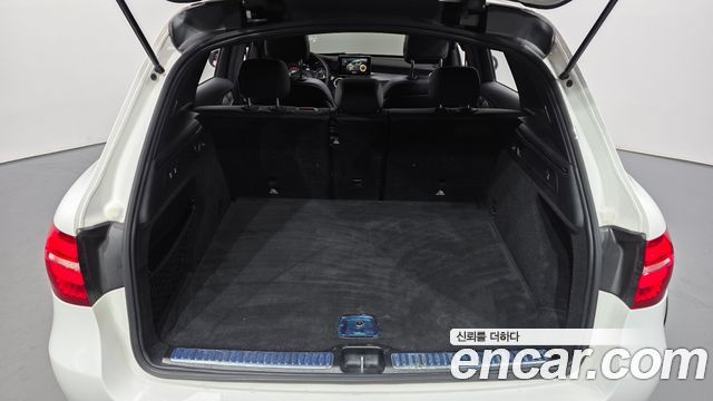 Mercedes-Benz GLC-Class 2018 — photo 25