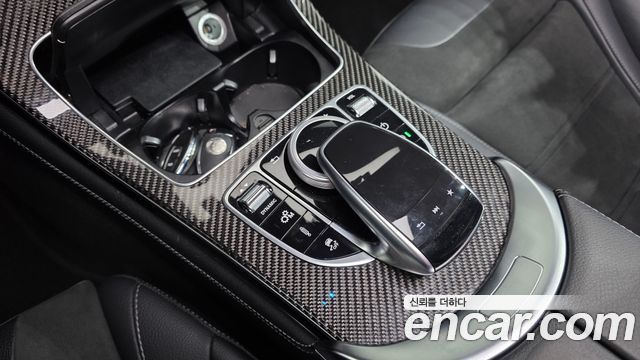 Mercedes-Benz GLC-Class 2018 — photo 26
