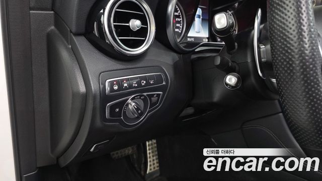 Mercedes-Benz GLC-Class 2018 — photo 29