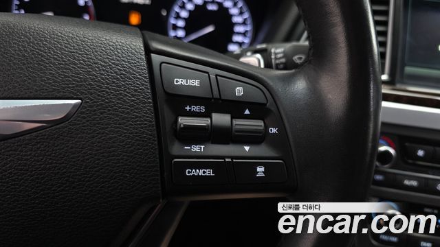 Hyundai Genesis 2015 — photo 17