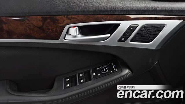Hyundai Genesis 2015 — photo 19