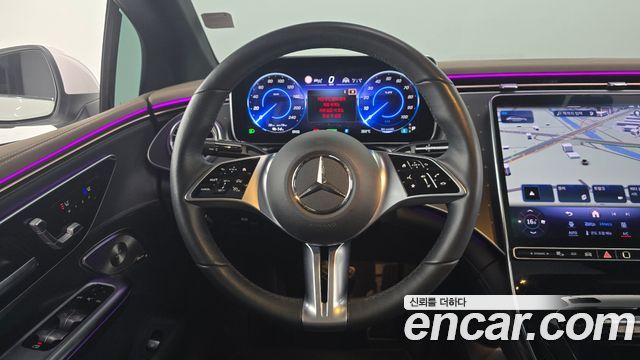 Mercedes-Benz EQE 2023 — photo 20