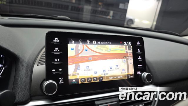 Honda Accord 2018 — photo 15
