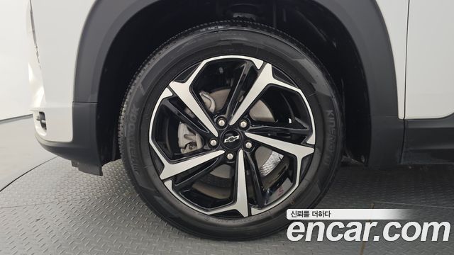 ChevroletGMDaewoo Trailblazer 2022 — photo 5