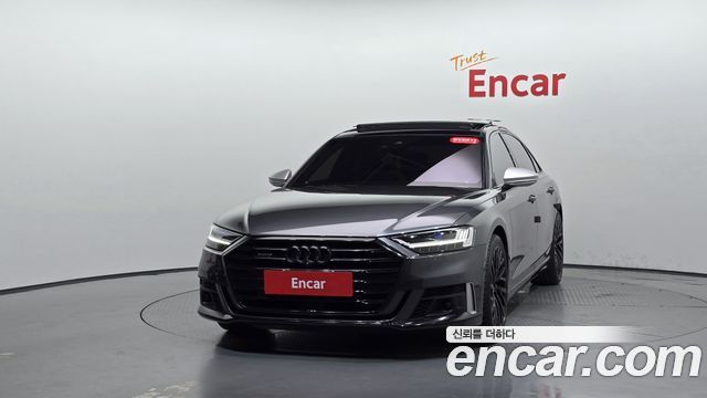 Audi A8 2021 — photo 3