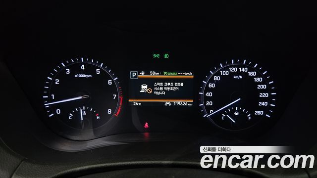 Genesis G80 2018 — photo 11