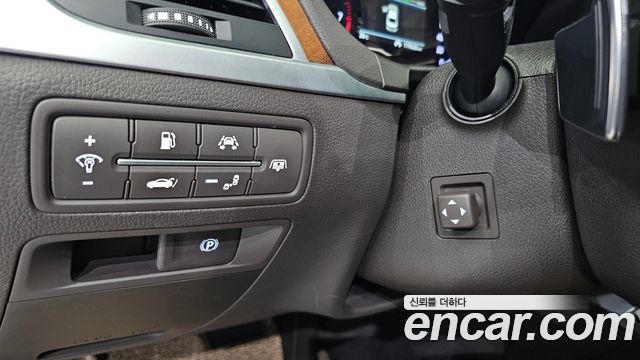Genesis G80 2018 — photo 20