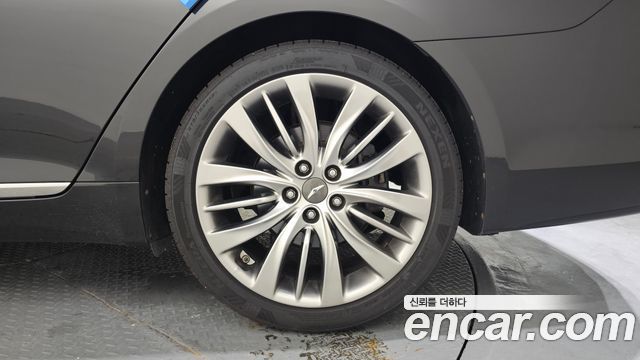 Genesis G80 2018 — photo 7