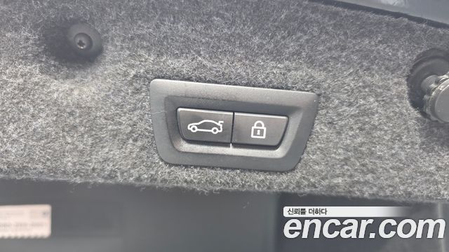 BMW 5-Series 2014 — photo 19