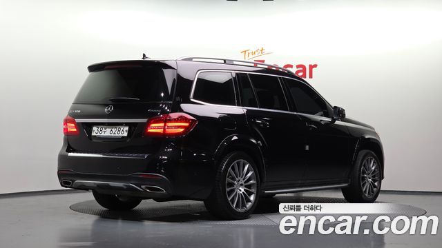 Mercedes-Benz GLS-Class 2017 — photo 2