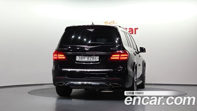 Mercedes-Benz GLS-Class 2017 — photo 4