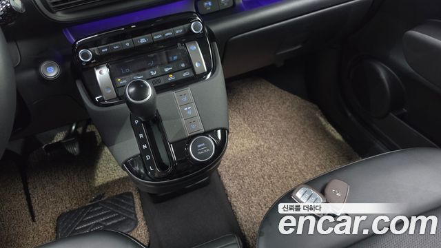 Hyundai Casper 2023 — photo 9